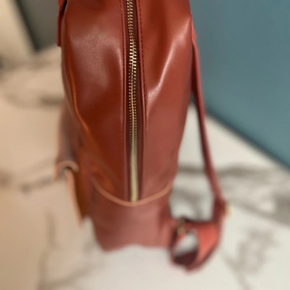 Kids Universal Sticky Lemon Rust and Tan Backpack with Front Pocket - Picture 8 of 15